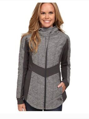 The North Face Pseudio Jacket in Grey and Black